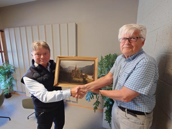 Lenke til artikkel: Donerer kunstverk til Ringebu kommune